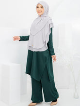 Amera Suit