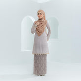 KURUNG JASLEENA