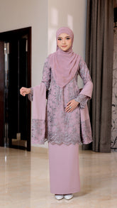 Kurung Malia