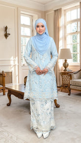 Kurung Taniya