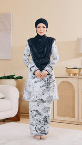 Kurung Stella