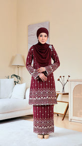Kurung Naylora