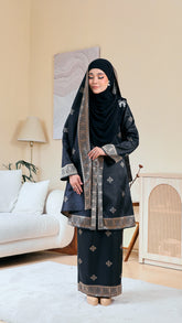Kebaya Merona