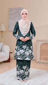 Kurung Amora