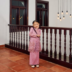 Kurung Ayunda Kids