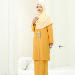 Kebaya Cendana