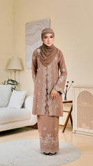 Kebaya Bealy
