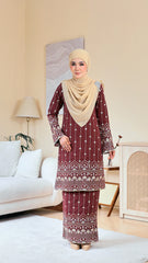 Kurung Naylora