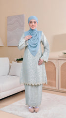 Kurung Cassie