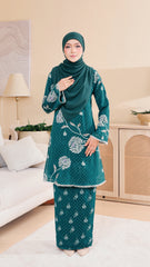 Kurung Karisna